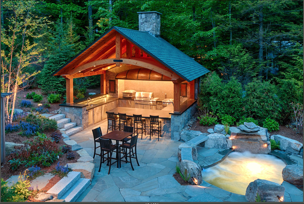 Custom Outdoor Kitchen